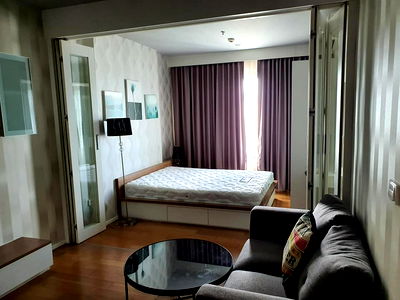 Condos for rent : Bloc Sukhumvit 77 1B1B LineID: @Rizzestate