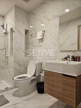 1 Bed  with Super Hot Price (Under Market Deal) Unit on High Fl.. / Condo For Sale-Ideo Mobi Sukhumvit East Point