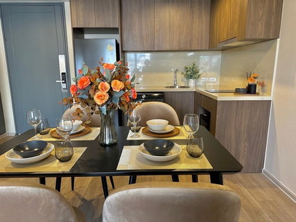 รูปภาพ For rent Noble Above Wireless Rumruedee ห้องใหม มี walk-in closet วิวสวนเบญจกิตติ LH-RW002879
