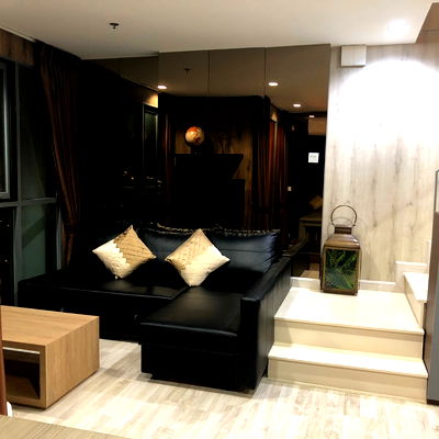 Condos for rent : for rent Ideo Mobi Sukhumvit81. 2bed Duplex 61sqm. Line id: @pfagent