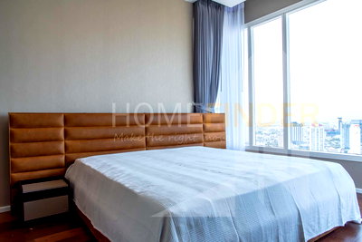 คอนโดให้เช่า : Menam Residence 3 bedrooms, for rent