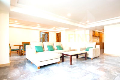 Condos for rent BTS Phrom Phong : Royal Castle 2 bedrooms, for rent