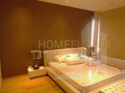 The EMPORIO PLACE (ดิ เอ็ม โพริโอ เพลส) 3 bedrooms, for sale