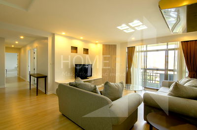 Condos for rent Sukumvit 39 : Royal Castle 3 bedrooms, for rent