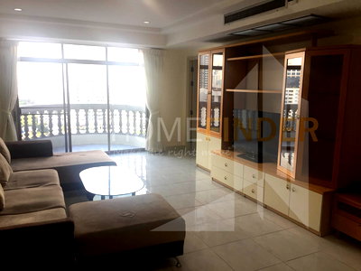Condos for rent Sukumvit 39 : Royal Castle 3 bedrooms, for rent