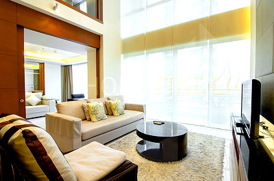 คอนโดให้เช่า : The Rajdamri 1 bedroom, for rent