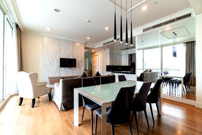 Condos for sale : Royce Private Residences 2 bedrooms, for sale