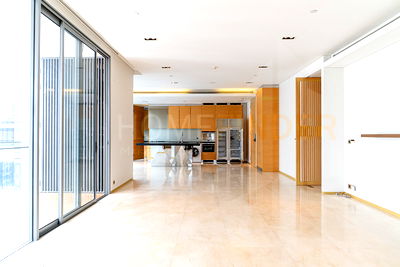 คอนโดให้เช่า : Saladaeng Residences 3 bedrooms, for rent