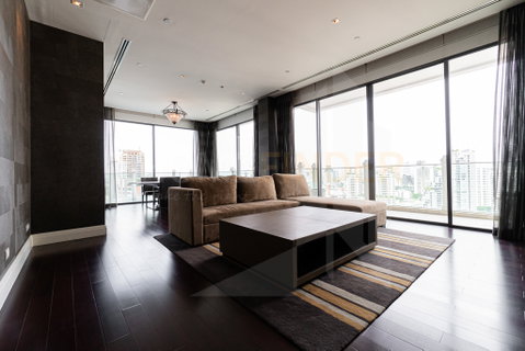 Le Raffine Jambu Dvipa Sukhumvit 39 3 bedrooms, for sale