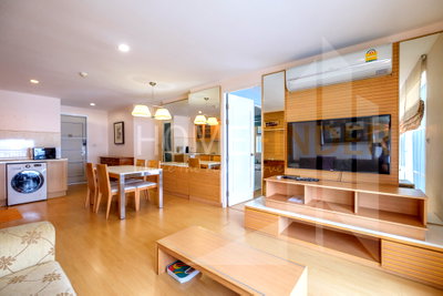คอนโดให้เช่า : The Bangkok Sukhumvit 61 2 bedrooms, for rent