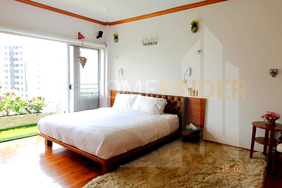 Condos for rent BTS Phrom Phong : Raintree Villa 3 bedrooms, for rent