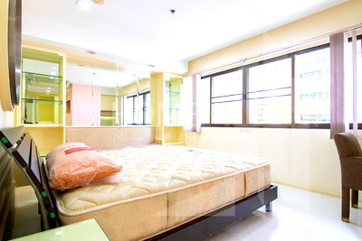 ขายคอนโด : The Regent Royal Place 2 2 bedrooms, for sale