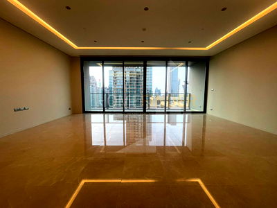 คอนโด BTS อารีย์ : The Residence at Sindhorn Kempinski 3 bedrooms, for sale