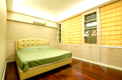 Condos for rent : Silom Grand Terrace 2 bedrooms, for rent