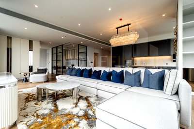 Condos for rent : MUNIQ Langsuan 3 bedrooms, for rent