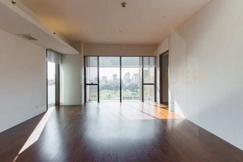 Hansar Rajdamri 2 bedrooms, for sale