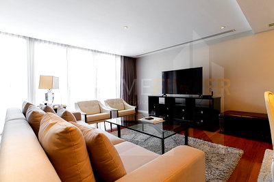 เช่าคอนโด รพ.สมิติเวช สุขุมวิท : La Citta Penthouse (Thonglor 8) 3 bedrooms, for rent