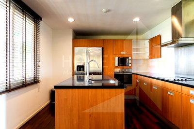 Condos for rent : Silver Heritage 2 bedrooms, for rent