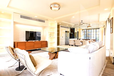 เช่าคอนโด BTS เอกมัย : Penthouse Condominium 2 4 bedrooms, for rent