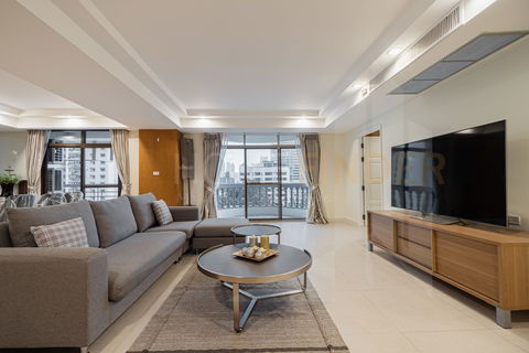 รูปภาพ Royal Castle 3 bedrooms, for rent