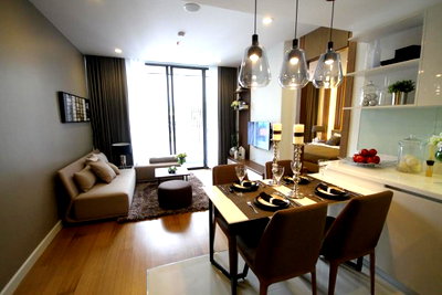 ขายคอนโด : BRIGHT WONGWIAN YAI 2 bedrooms, for sale