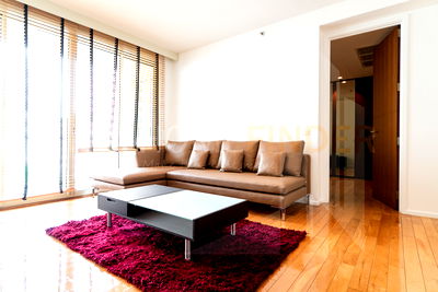 Condos for rent MRT Si Lom  : The Legend Saladaeng 2 bedrooms, for rent