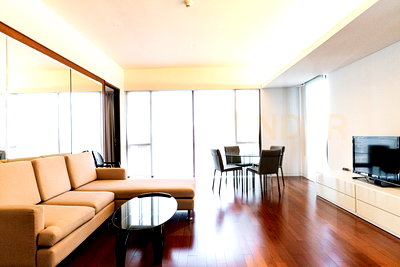 คอนโดให้เช่า : Hansar Rajdamri 2 bedrooms, for rent