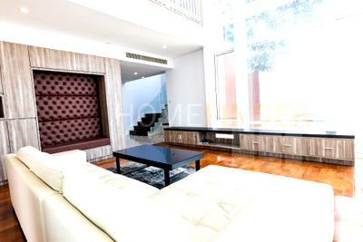 Condos for rent : Fullerton Sukhumvit 3 bedrooms, for rent
