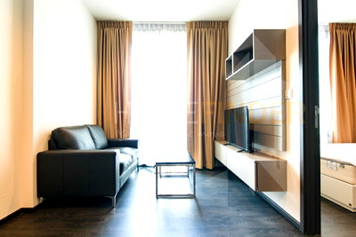Condos for sale : Edge Sukhumvit 23 1 bedroom, for sale