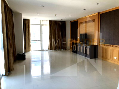 Condos for rent : Athenee Residence 4 bedrooms, for rent
