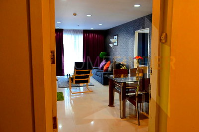 คอนโดให้เช่า : Serene Place Sukhumvit 24 2 bedrooms, for rent