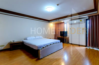 เช่าคอนโด BTS ทองหล่อ : United Tower 3 bedrooms, for rent