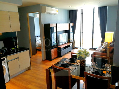 คอนโดให้เช่า : Park 24 2 bedrooms, for rent