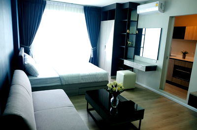 Condos for sale : New Condo Room - Dcondo Campus Dome-Rangsit  - Swimming Pool View