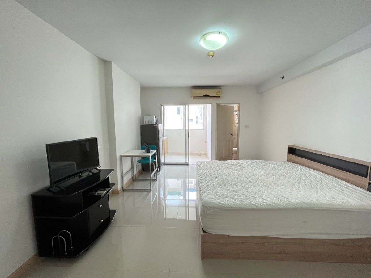 picture  City Home Sukhumvit. Studio 30sq.m. Available 15Sep25 Line id: @pfagent - 1/6