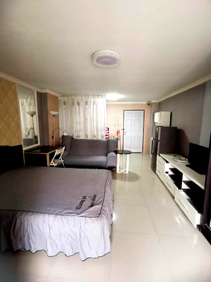 เช่าคอนโด โรบินสัน ศรีสมาน  : PT019 ให้เช่า ฌ็องเซลิเซ่ ศรีสมาน ตึกE ชั้น5 33ตรม. เฟอร์ครบ พร้อมเข้าอยู่ Line:@ptcondo (อย่าลืมใส่@)
