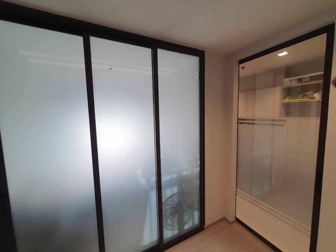 picture Life Sathorn Sierra Full Furnitured and electrical - 4/10