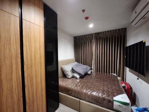 Life Sathorn Sierra Full Furnitured and electrical
