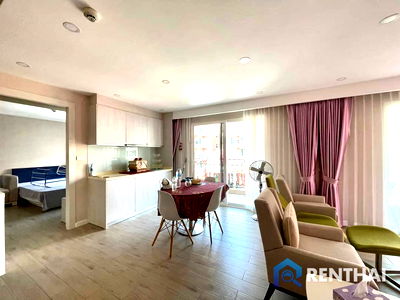 Condos for sale : Resort style condo 2beds 2baths for sale special unit 105 sqm. Pool view