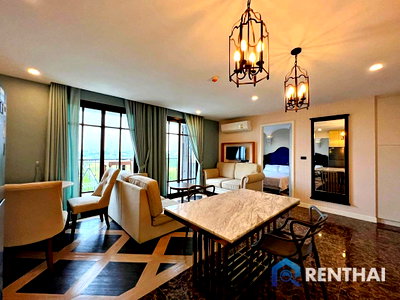 Condos for sale : Beautiful resort style condo near jomtien beach for sale!