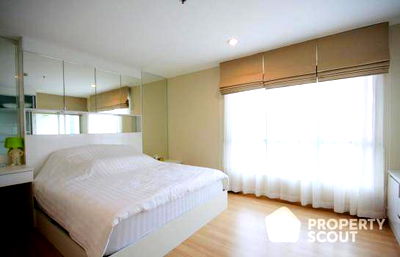 Condos for rent Sathorn Thani Tower : 1-BR Condo at Life @ Sathorn 10 near BTS Saint Louis (ID 95309)