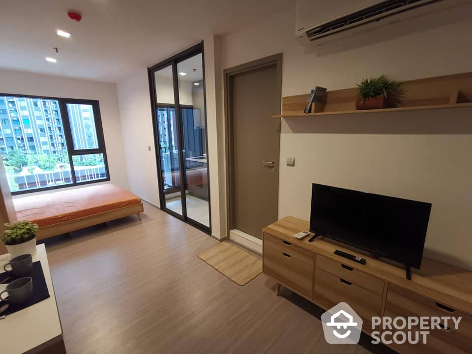picture Novel Studio Condo at Life Asoke Hype near BTS Nana (ID 816451) - 1/25