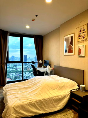 คอนโดให้เช่า : Rds-1090 ให้เช่าคอนโด  Oka Haus  นัดชมห้อง 👉line : @propertyfinder 