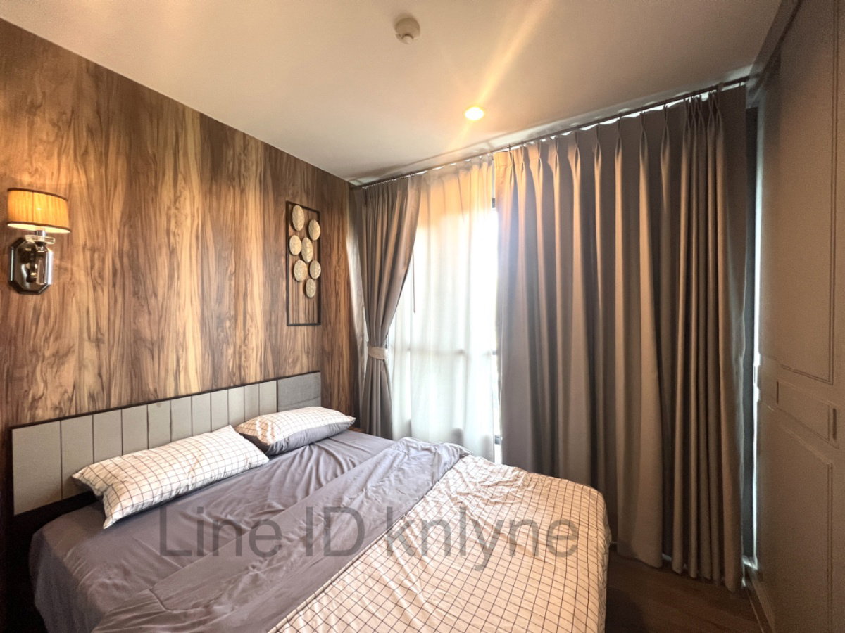 Room For Rent The base park west พร้อมอยู่!!! 