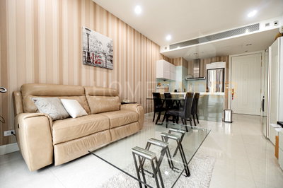 ขายคอนโด : Q Langsuan 2 bedrooms, for sale