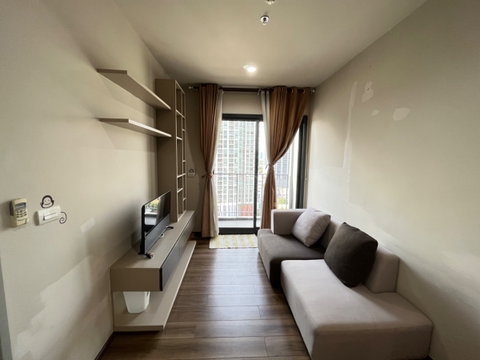 ว่าง 31กค69! Onyx Phaholyothin. 1bed 41ตร.ม. Line id: @pfagent