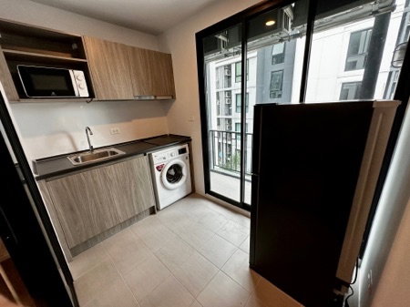 picture Condo For Rent | 2 Bedrooms, 1 Bathroom, Conner Room “Notting Hill Sukhumvit 105” 41 sqm. Garden View, Large, Solid Wall - 4/12