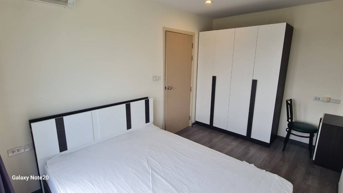 picture Room for rent Rich Park @ Triple Station - 4/11