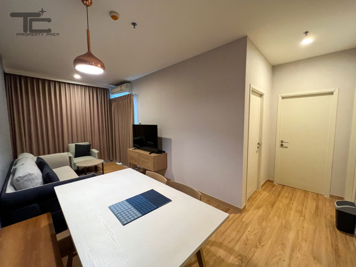 picture The Zea sriracha 2 bed 2 bath 25000 bath - 9/22