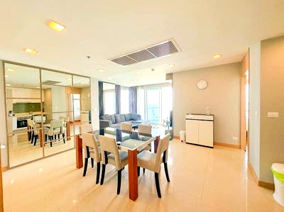 Condos for sale : For Sale The palm Wongamat beach 2 Bed Direct sunset 82 Sq.m (S03-1330)